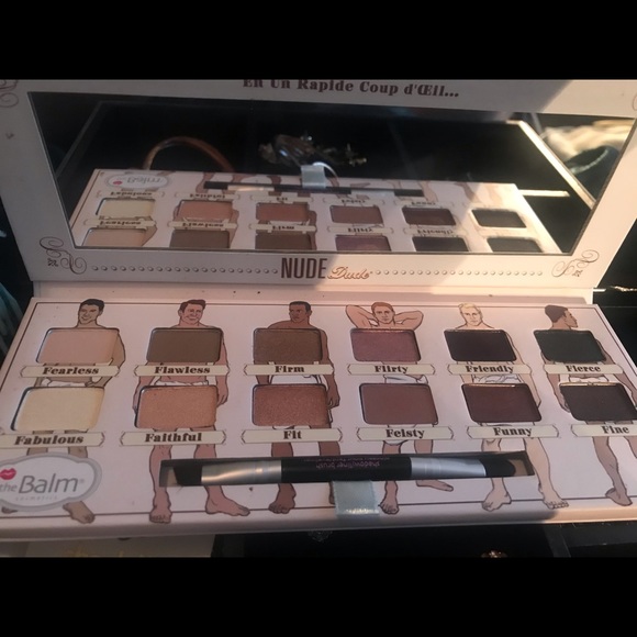 TheBalm makeup bundle nib - Picture 5 of 8